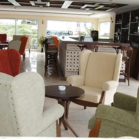 Sunbeach Hill Hotel