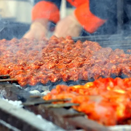 ホテル Zhotels Side Town マナウガト