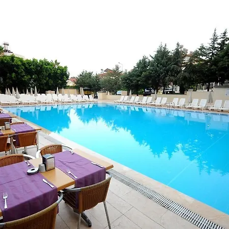 Zhotels Side Town فندق