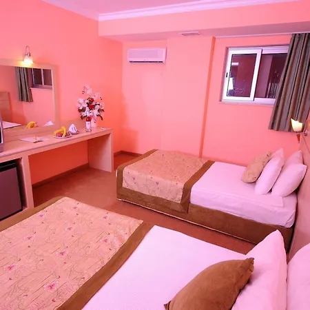 Sunbeach Hill 4* Side